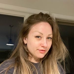 Meet your Posher, Jillian